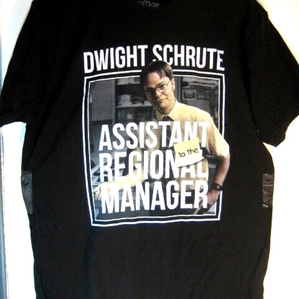 The Office Dwight Schrute t shirt size large